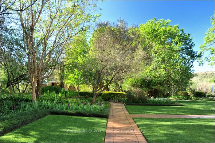 Serenely romantic country setting