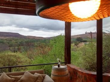 Scenic Black Horse Estate