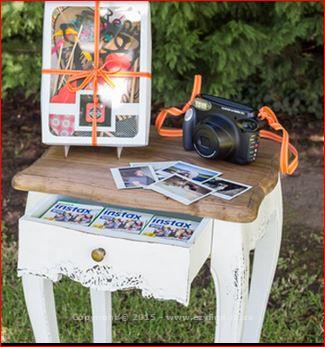 Ice breaking mischievous memento's/photography